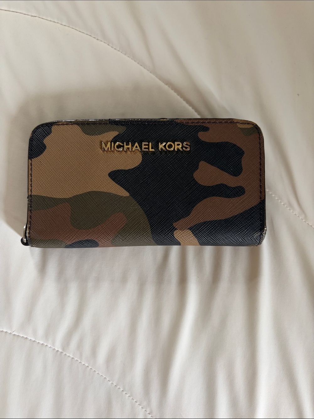 Michael Kors Camouflage Zip-Around Wallet - Brown/Green/Black